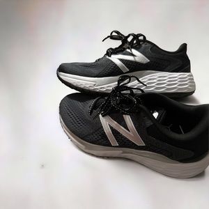 New Balance Fresh Foam X EVOZ v3 Running Shoe - Women's